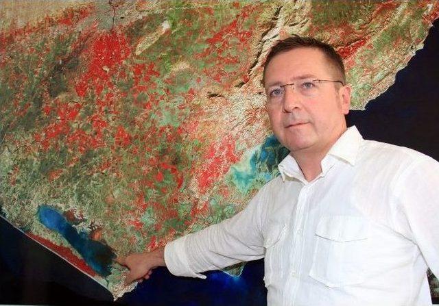 &Ccedil;&uuml;, B&ouml;lgedeki Diğer &Uuml;niversite &Ouml;ğrencilerine De Eğitim Veriyor 2