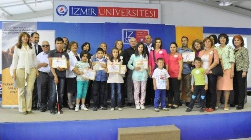 T&uuml;rg&ouml;k 4. &Ouml;yk&uuml; Yarışması &Ouml;d&uuml;l T&ouml;reni İzmir &Uuml;niversitesi&rsquo;nde Yapıldı