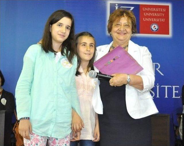 T&uuml;rg&ouml;k 4. &Ouml;yk&uuml; Yarışması &Ouml;d&uuml;l T&ouml;reni İzmir &Uuml;niversitesi&rsquo;nde Yapıldı 1