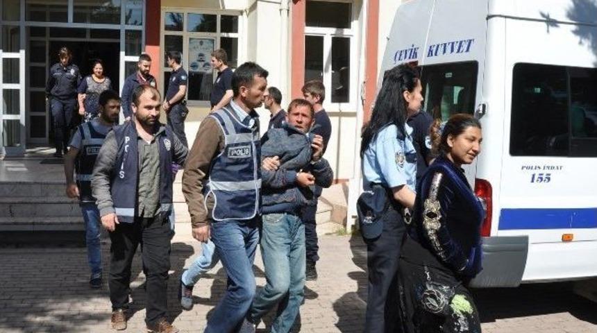 Şafak Operasyonunda 33 Tutuklama