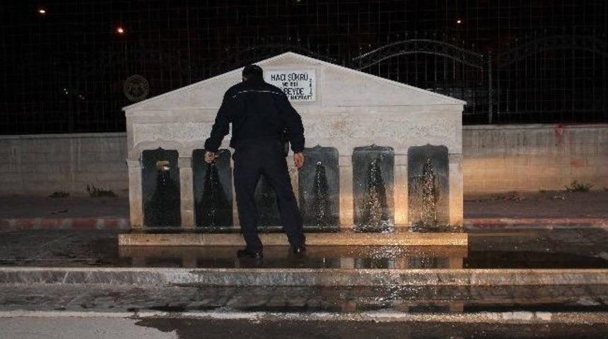 Hırsızlar Okulun Musluklarını Çaldı