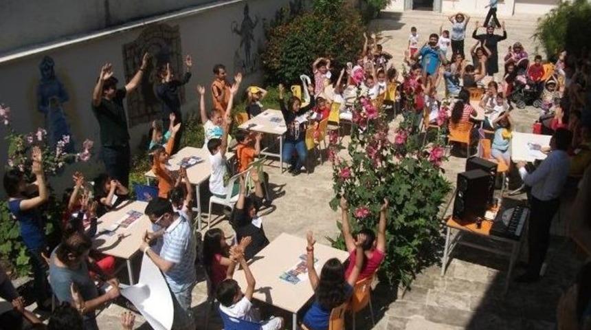 Mersin Tegv'de 'geleceğin Türkiye'sinde Çocuklarımızın Yeri' Çalışması