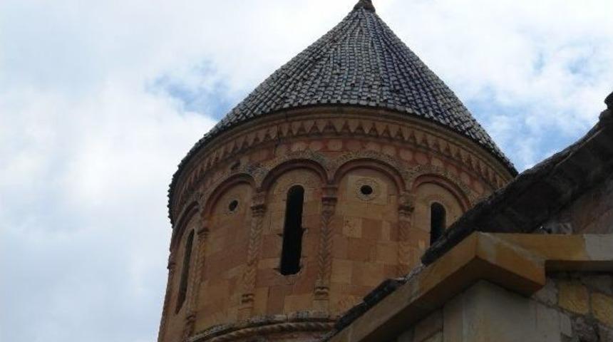 İşhan Kilisesinde Birinci Etap Restorasyon &Ccedil;alışmaları Sona Erdi