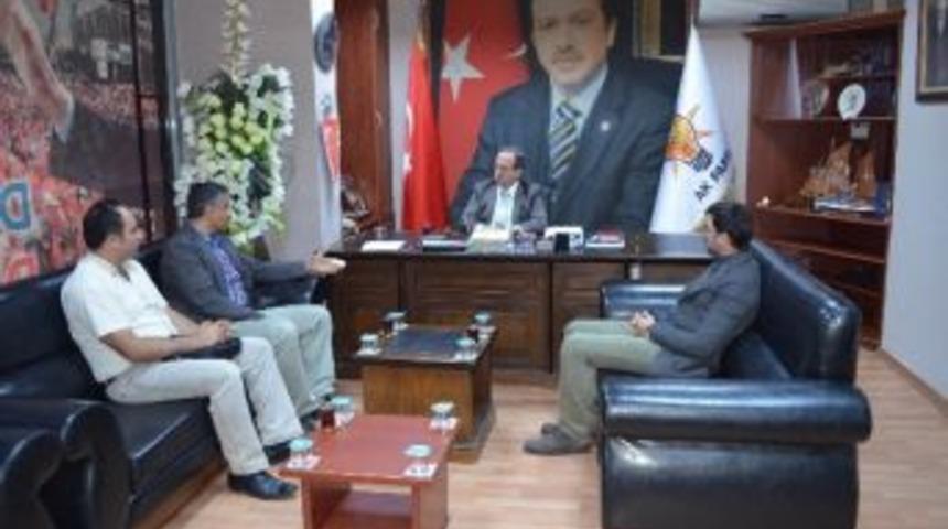 K&uuml;rt Demokratlar Platformu&rsquo;ndan Ak Parti&rsquo;ye Ziyaret