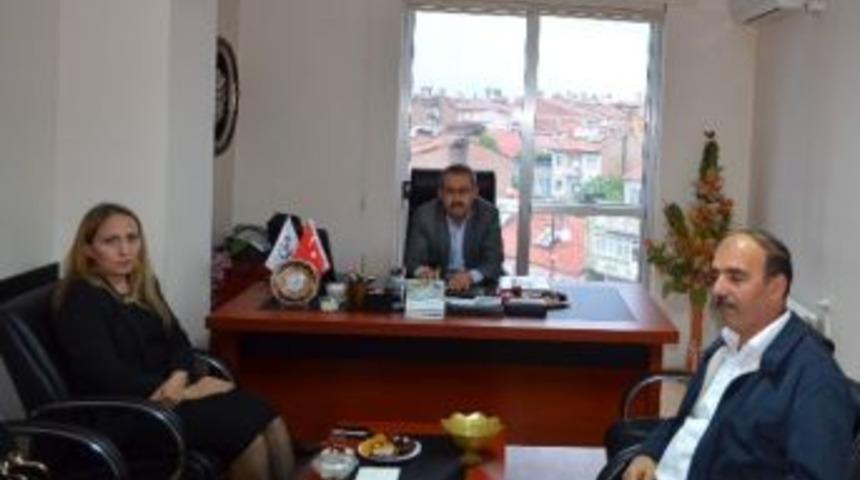 G&uuml;mr&uuml;k B&ouml;lge M&uuml;d&uuml;r&uuml; Havva Eksilmez&rsquo;den Eğitim Bir Sen&rsquo;e Ziyaret