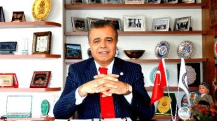 Uluslararası &Uuml;niversiteler Konseyi Başkanı Orhan Hikmet Azizoğlu: