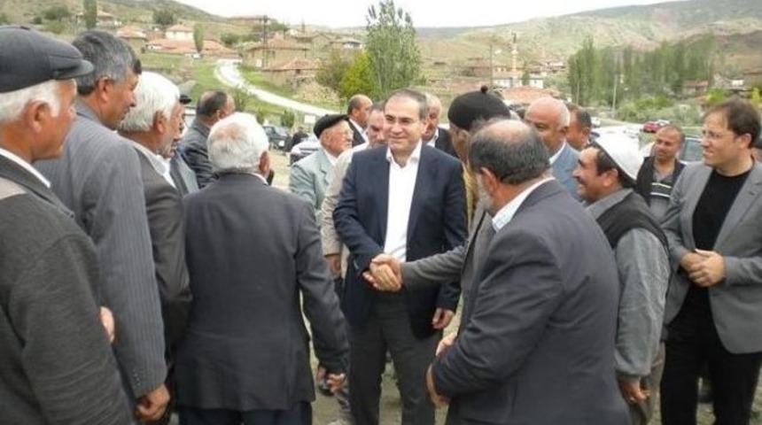 Kaymakamı Beyazyıldız'ın K&ouml;y Ziyaretleri Devam Ediyor