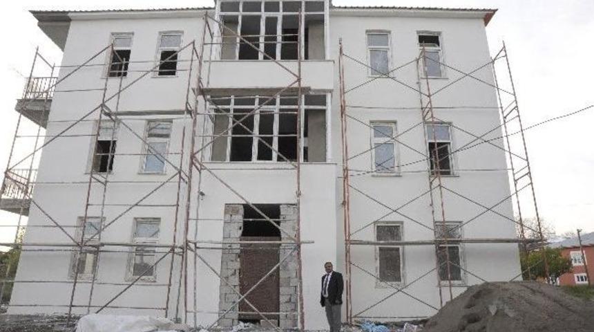 Ahlat&rsquo;ta Yatılı Hafızlık Kız Kur&rsquo;an Kursu Yapılıyor