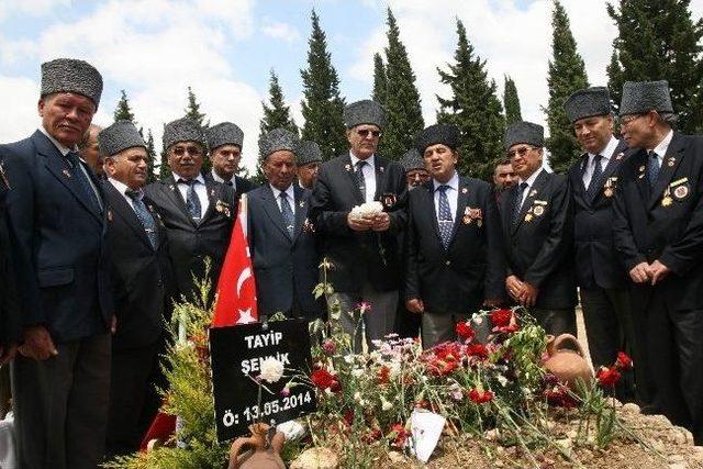 Muharip Gazilerden Maden Şehitliğine Ziyaret