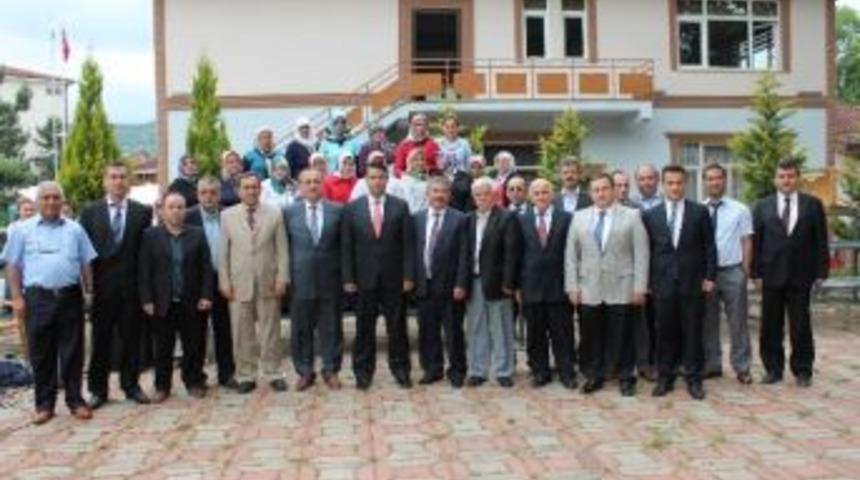 Arı Yetiştiricileri Belgelerini Aldı