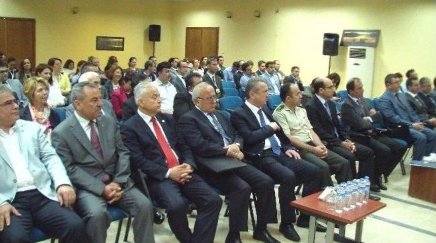 &Ccedil;aycuma'da, Sosyal Ve Teknik Bilimler Kongresi Başladı