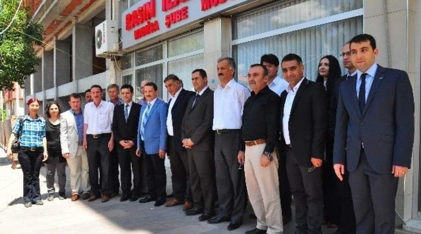 Basın İlan Kurumu Genel M&uuml;d&uuml;r&uuml; Atalay Manisa&rsquo;da