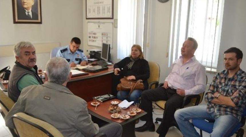 Gelibolu'da Polisten Muhtarlarla Huzur Toplantısı