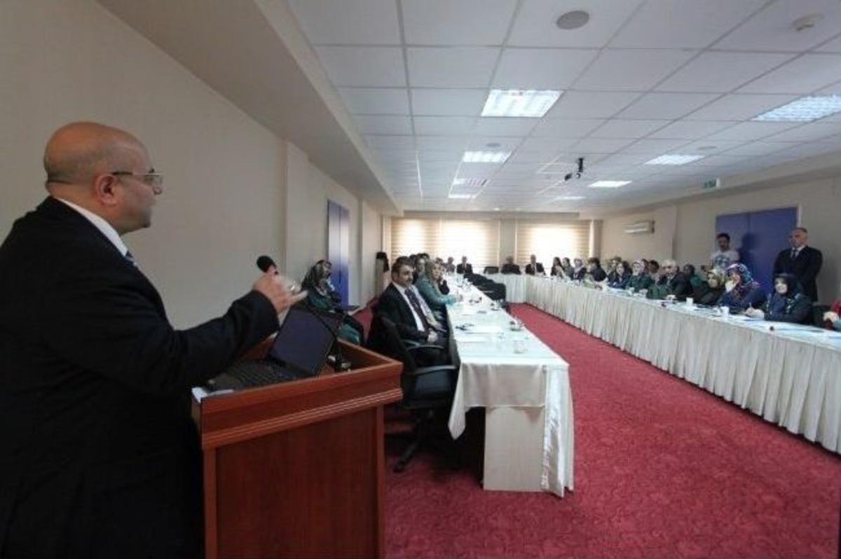 Erzurum Kamu Hastaneleri Birliği Genel Sekreterliği 1.hasta Hakları &Ccedil;alışanları Eğitimi Yapıldı