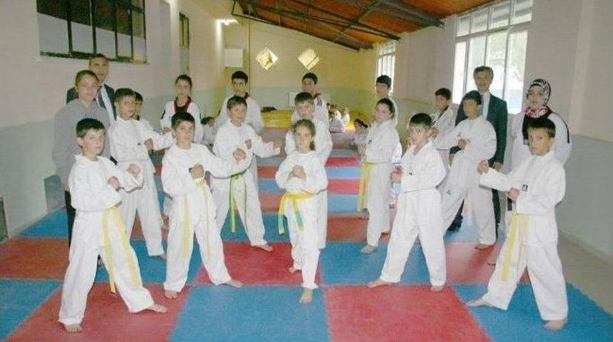 Tekvandocular Oltu&rsquo;da Buluştu