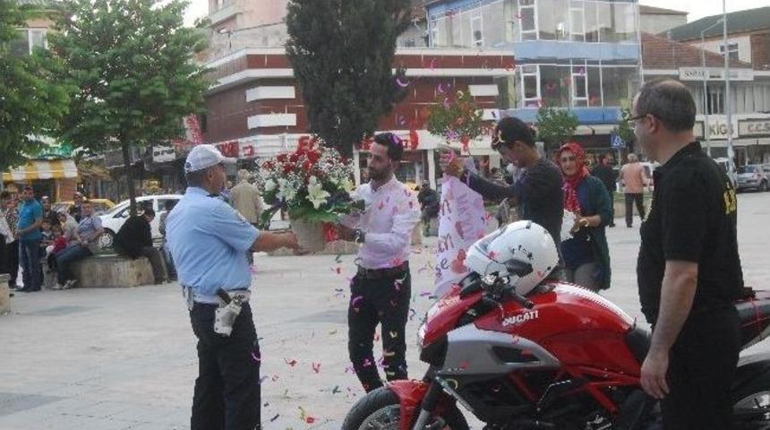 Mesafeler Aşka Engel Olamadı
