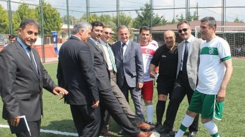 Gemlik Cezaevi'ne Halı Saha