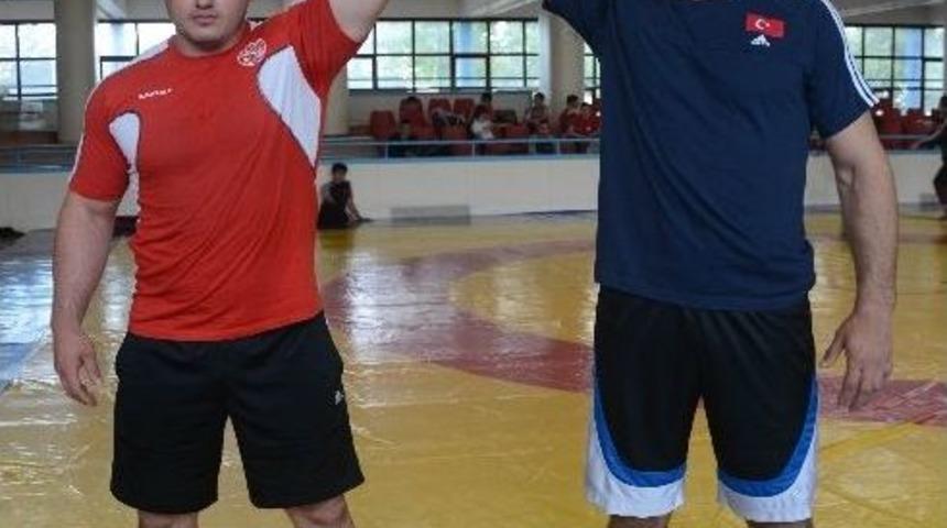 G&uuml;reş D&uuml;nya Şampiyonluğu İ&ccedil;in Hazırlıklar Başladı
