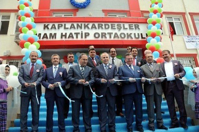 Kaplan Kardeşler İmam Hatip Ortaokulu Eğitime Açıldı