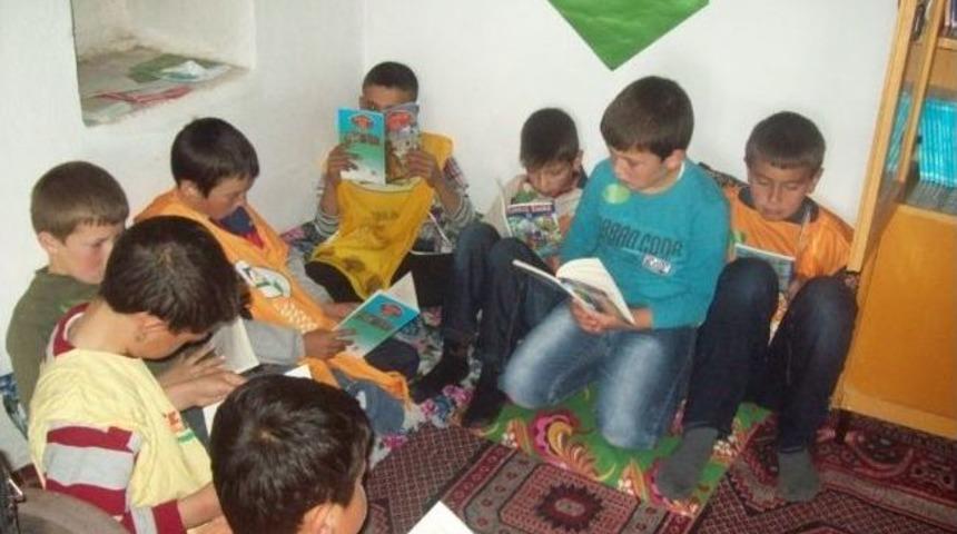 Miniklerden &Ouml;rnek Davranış