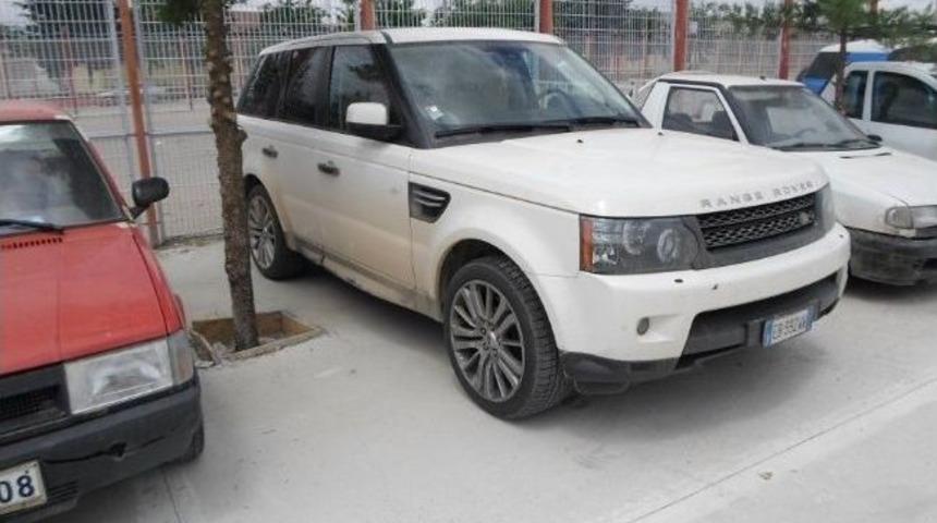 Interpol&rsquo;un Aradığı Otomobiller Kilis&rsquo;te Yakalandı