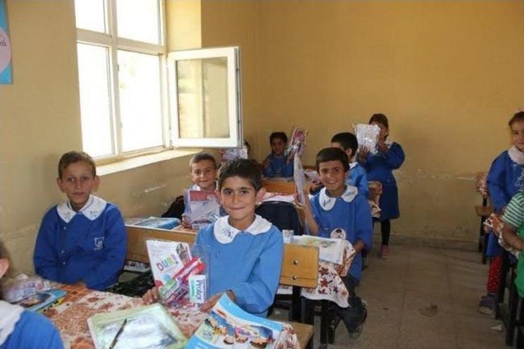 Fedakar &Ouml;ğretmenden &Ouml;rnek Davranış