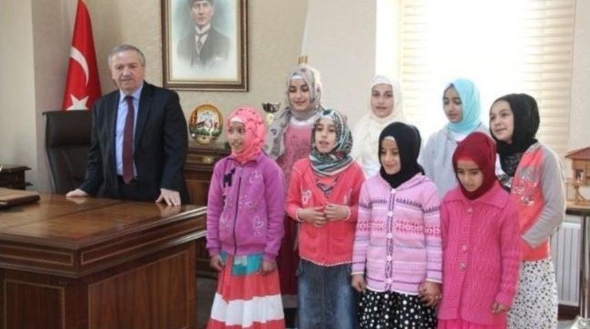 &Ouml;ğrencilerden İl M&uuml;ft&uuml;s&uuml; Serenliye Ziyaret