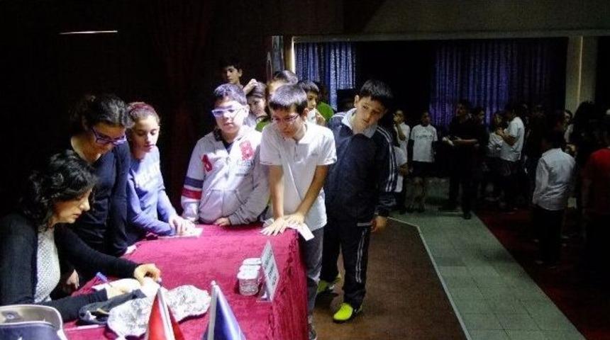 Gkv&rsquo;liler, Yazar Koray Avcı &Ccedil;akman&rsquo;ı Ağırladı