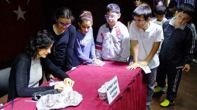 Gkv&rsquo;liler, Yazar Koray Avcı &Ccedil;akman&rsquo;ı Ağırladı 1