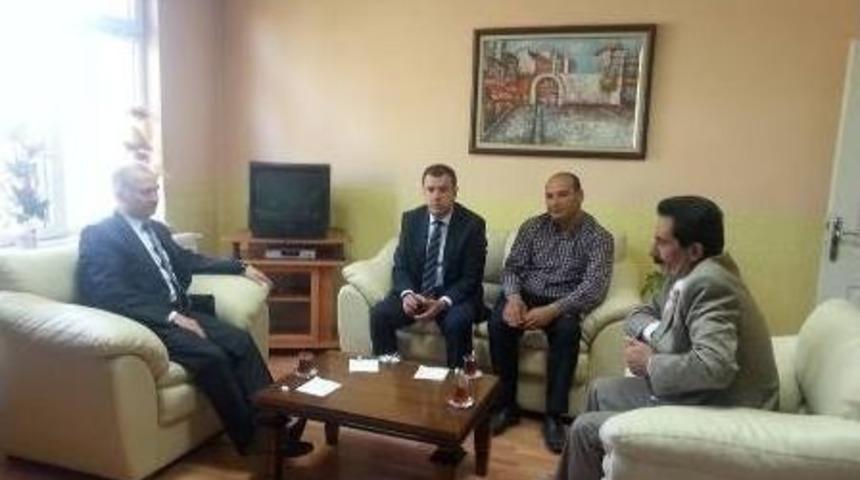 Vali Ceylan, Kalaba Belediye Başkanı K&ouml;roğlu&rsquo;nu Ziyaret Etti