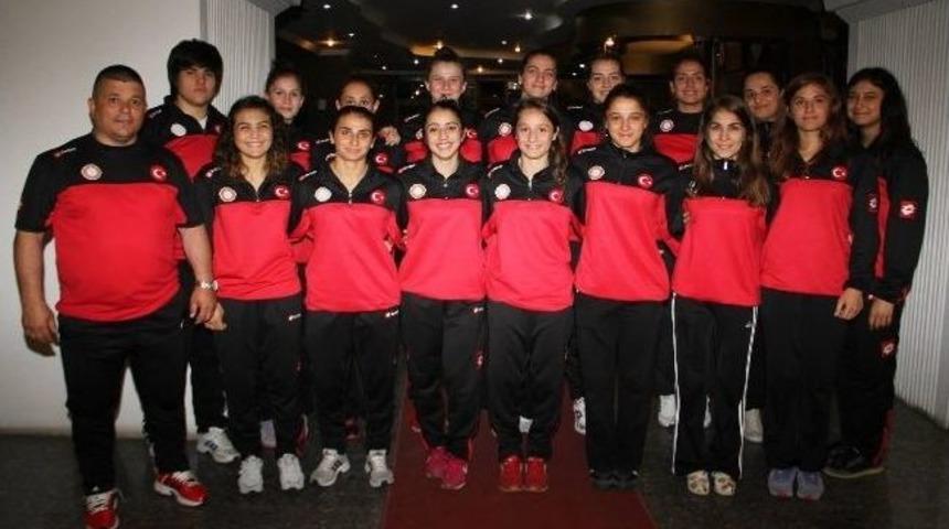 Gen&ccedil; Judocular, İspanya'ya Gitti