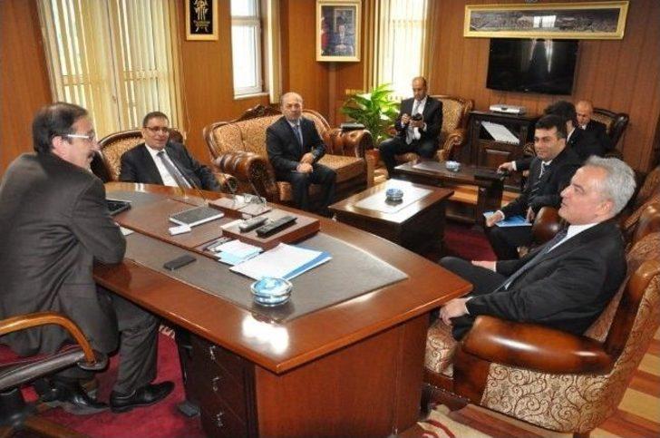 Taşkesenlioğlu’ndan Başkan Bulutlar’a Ziyaret G2