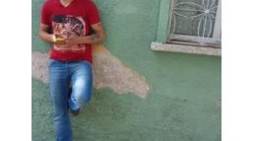 Söke’de Bıçaklanan Genç Hayatını Kaybetti