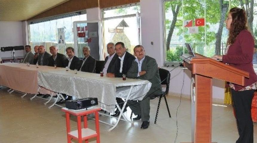 &Ccedil;elikhan&rsquo;da Muhtarlara Bilgilendirme Toplantısı