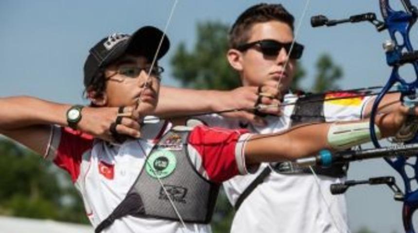 İhlas Koleji &Ouml;ğrencisi Avrupa Şampiyonu Oldu