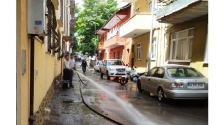 İzmit'te Temizlikte Aksama Yok