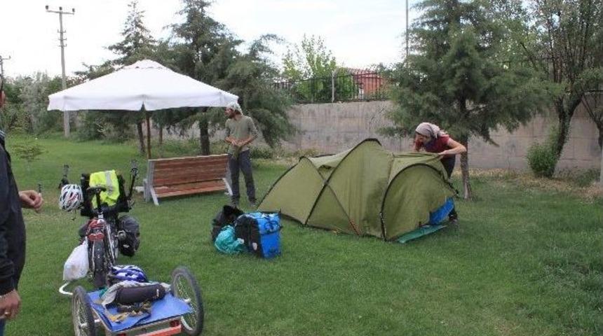 Fransa&rsquo;dan Bisikletle İpek Yolu Seyahati
