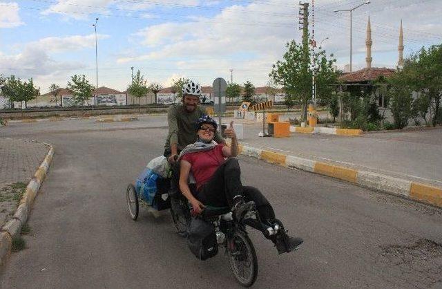 Fransa’dan Bisikletle İpek Yolu Seyahati