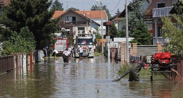 İbb, Bosna Hersek’te Yaraları Sarıyor 1