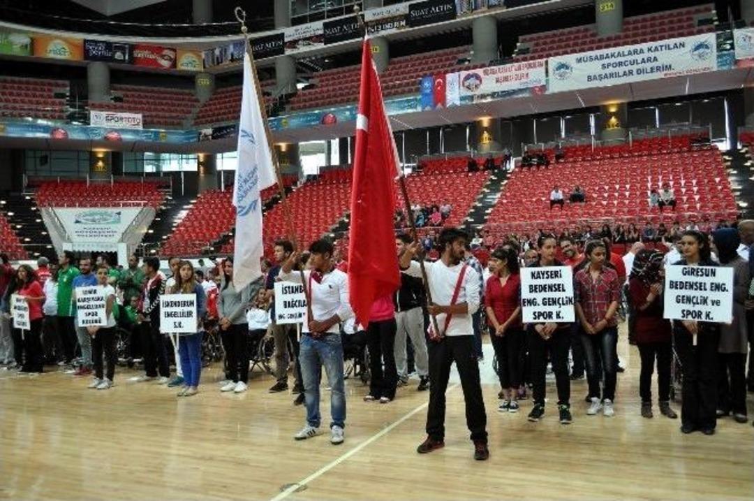 Tekerlekli Sandalye Basketbol B&ouml;lgesel Lig Final Grubu Ma&ccedil;ları Başladı