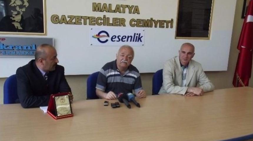 Gazeteciler Cemiyeti Başkanı Haydar Karaduman&rsquo;a Plaket