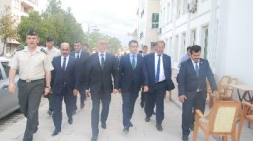 Aksaray Valisi Ataklı Eskil İl&ccedil;esini Gezdi