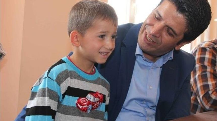 Başkan Gen&ccedil;, D&ouml;şemealtı Halkıyla Buluşmaya Devam Ediyor