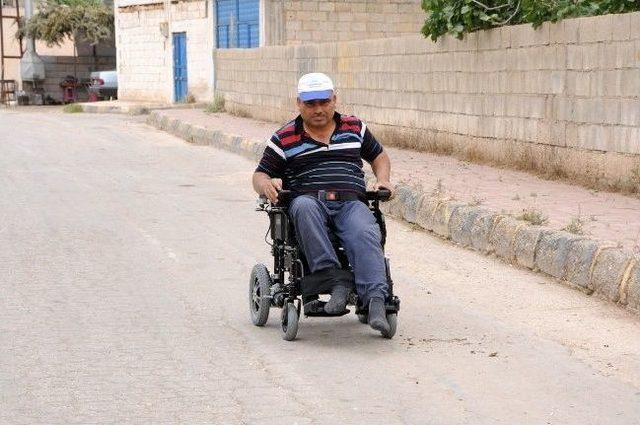 Başkan Fadıloğlu Engelli Gökşahan’a Verdiği Sözü Yerine Getirdi 1