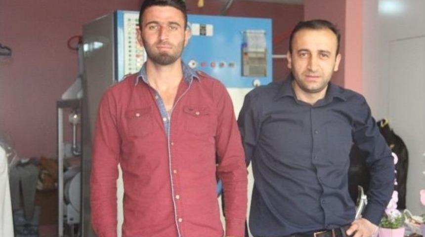 Hakkarili Esnaftan Örnek Davranış