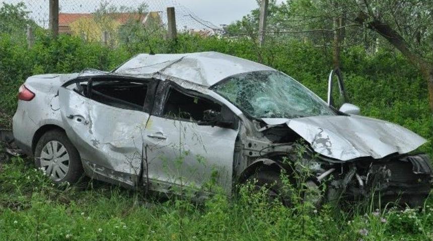 Sinop'ta Trafik Kazası: 1 &Ouml;l&uuml;, 3 Yaralı
