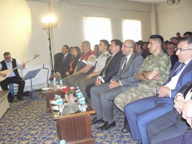 "masallar, İnsanlar Bir De Türküler" Oyunu Bozüyük te Sahnelendi 1