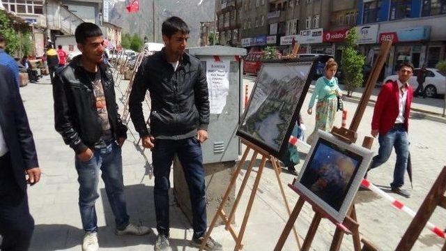 Dar Gelirli &Ouml;ğrenciler İ&ccedil;in Resim Ve Fotoğraf Sergisi 2