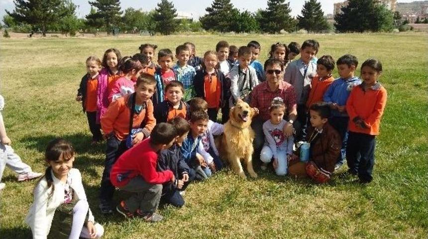 Jakem Minik Misafirlerini Ağırladı