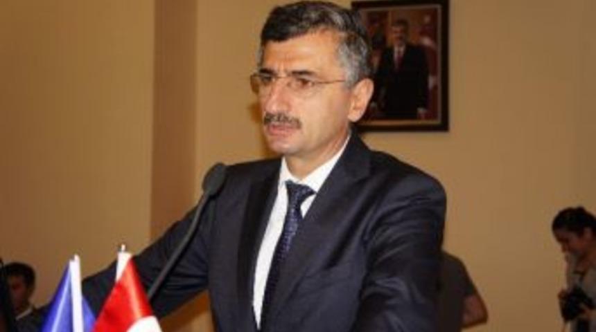 Manisa Valisi Olarak Atanan Erdoğan Bektaş: